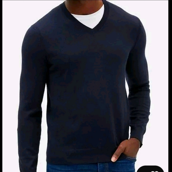Banana Republic Men's V-Neck Silk Cotton Cashmere Powder Blue Sweater. Size M - Picture 2 of 5